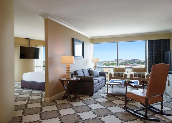 Omni Worth 4*