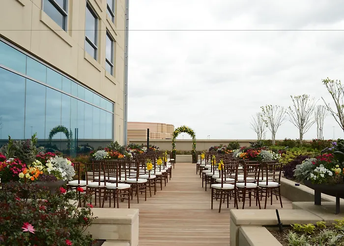 Hotel Omni Worth 4*